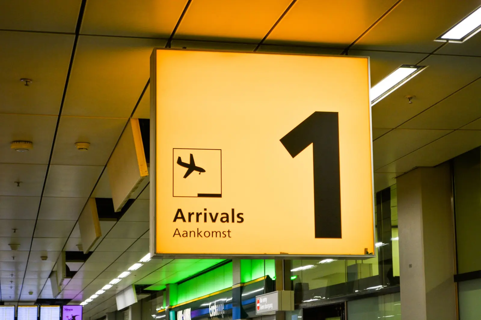 Indicatorul Sosiri dintr-un aeroport