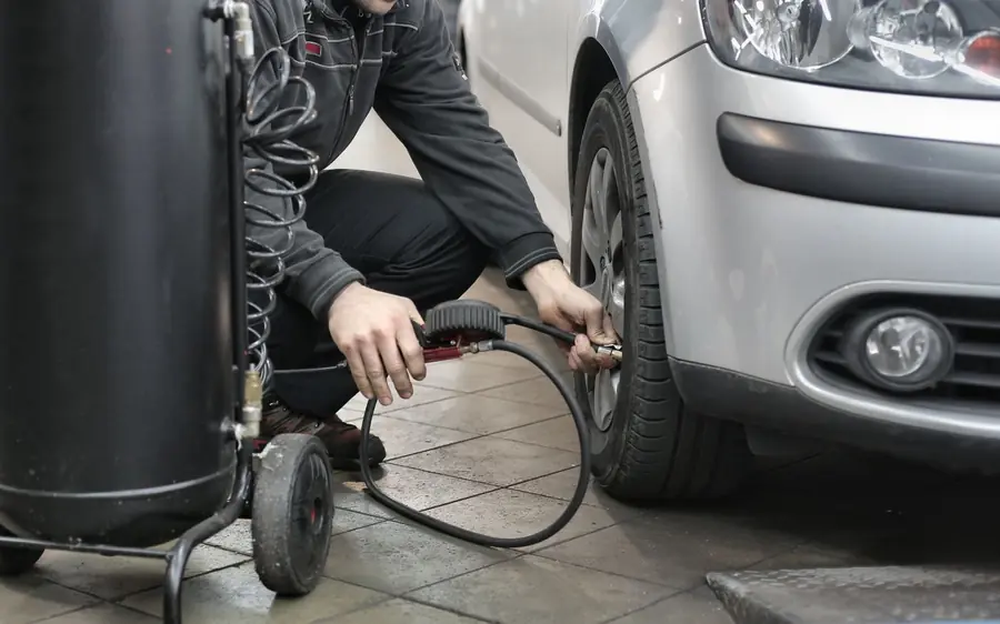 Duba echipei mobile Pit Stop Anvelope